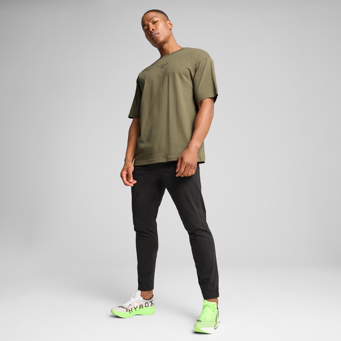 M PUMA X HYROX M OVERSIZE TEE - LODEN GREEN