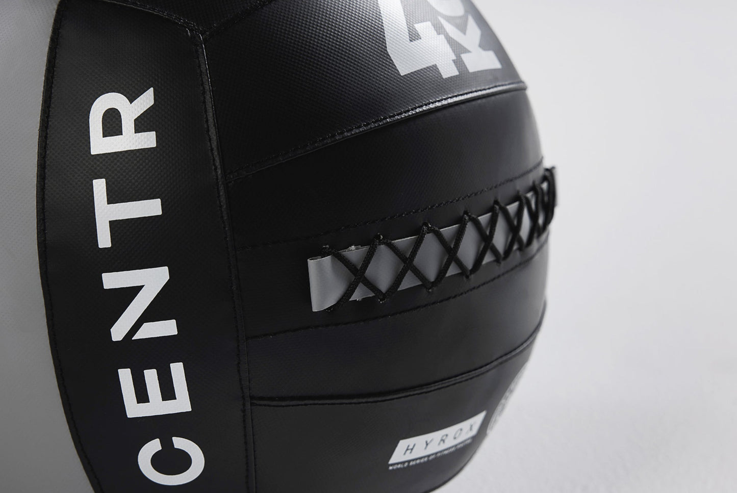 Centr x Hyrox 4 kg Competition Wall Ball
